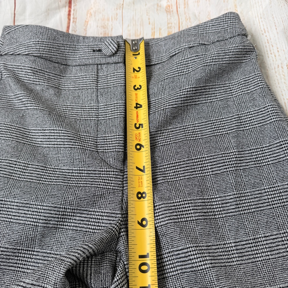 Studio F | Classic Plaid Flared Trousers | Size 4 |‎ Tailored Chic - Picture 5 of 10